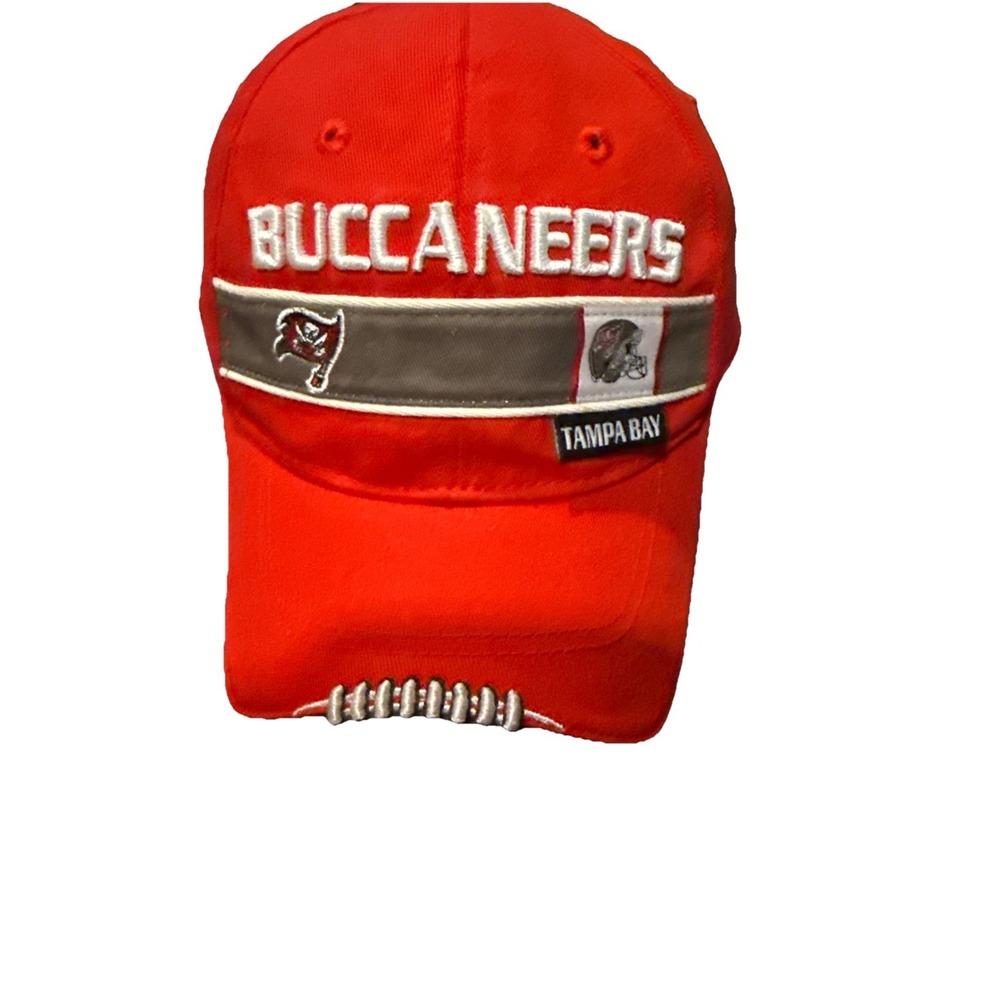 Vintage Reebok‎ NFL Pro Line Red Tampa Bay Buccaneers Hat Cap Adjustable